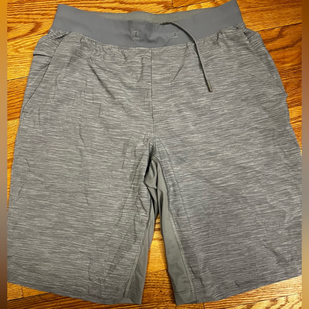 Lululemon men’s shorts